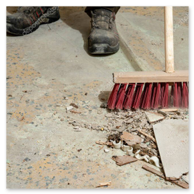 Sol couvert de poussière vs sol propre et brillant